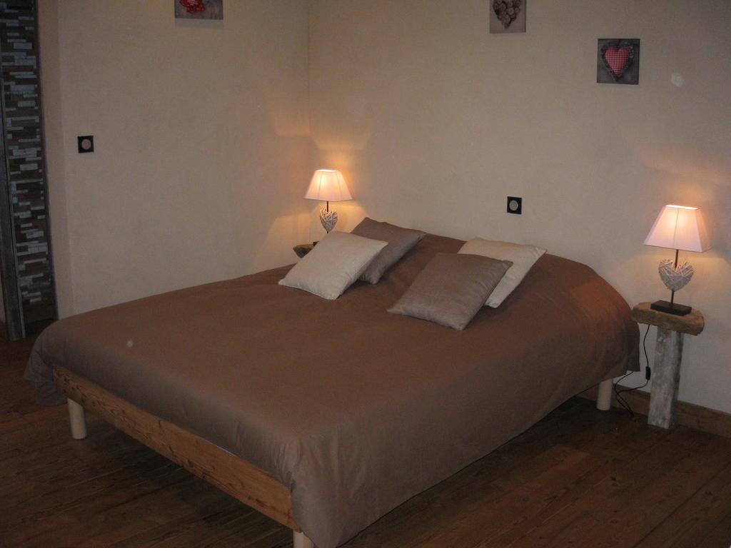 Chambres D'Hotes Le St Maurice Truinas Pokoj fotografie